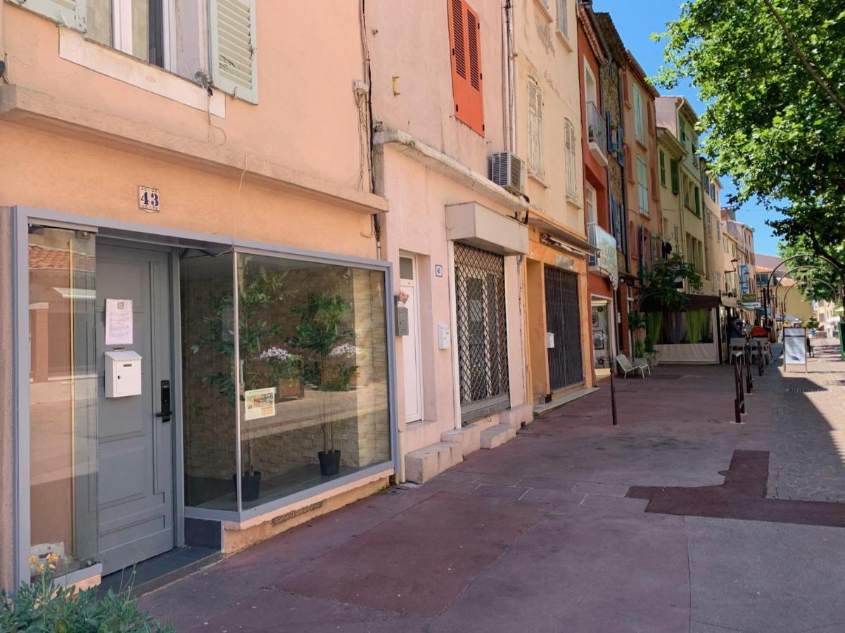 Sublime Studio Au Coeur Historique De Frejus Lägenhet Exteriör bild